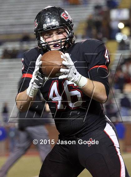 Thumbnail 2 in Maryville vs. Ravenwood (TSSAA Division I Class 6A Final) photogallery.