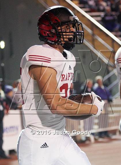 Thumbnail 1 in Maryville vs. Ravenwood (TSSAA Division I Class 6A Final) photogallery.