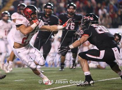Thumbnail 3 in Maryville vs. Ravenwood (TSSAA Division I Class 6A Final) photogallery.
