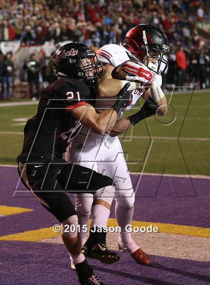 Thumbnail 3 in Maryville vs. Ravenwood (TSSAA Division I Class 6A Final) photogallery.
