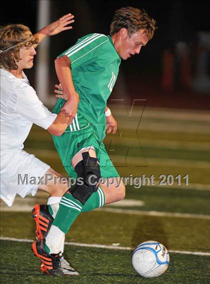 Thumbnail 3 in Valor Christian vs Conifer photogallery.