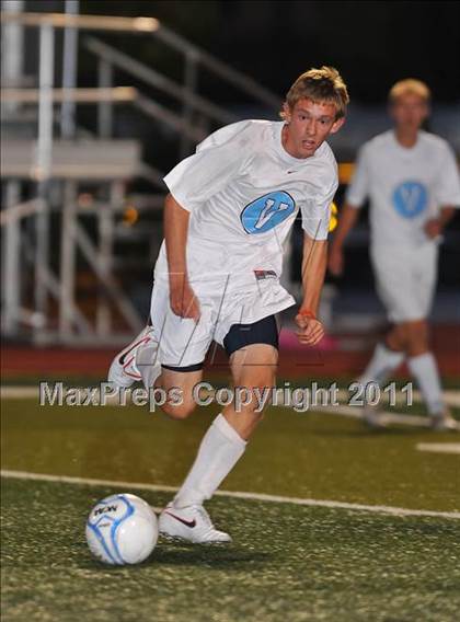 Thumbnail 3 in Valor Christian vs Conifer photogallery.
