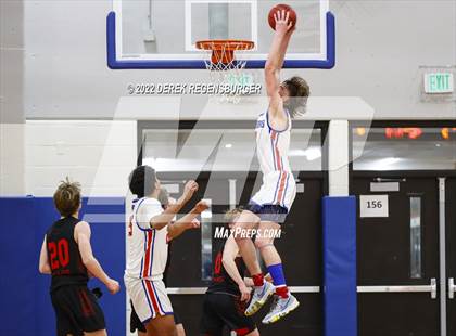 Thumbnail 3 in Steamboat Springs vs Centaurus (CHSAA 4A Sweet 16) photogallery.