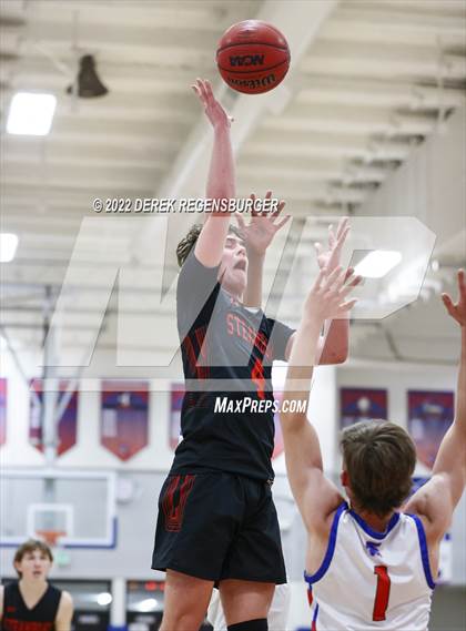 Thumbnail 2 in Steamboat Springs vs Centaurus (CHSAA 4A Sweet 16) photogallery.