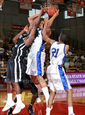 Thumbnail 2 in Renaissance Academy vs. Price (CIF SoCal Regional D5 Final) photogallery.