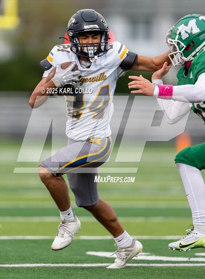 Thumbnail 1 in JV: Hedgesville @ Musselman photogallery.