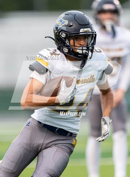 Thumbnail 3 in JV: Hedgesville @ Musselman photogallery.