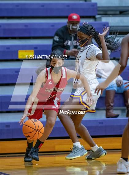Thumbnail 2 in Hoke County vs Jack Britt (SAC Conference Tournament - First Round) photogallery.