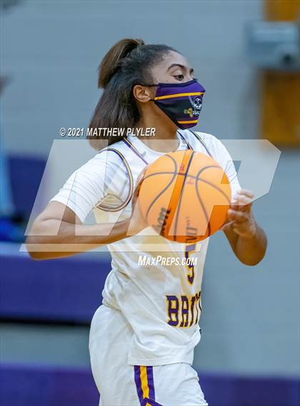 Thumbnail 2 in Hoke County vs Jack Britt (SAC Conference Tournament - First Round) photogallery.