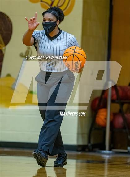Thumbnail 1 in Hoke County vs Jack Britt (SAC Conference Tournament - First Round) photogallery.