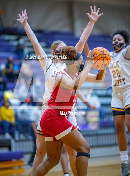 Thumbnail 3 in Hoke County vs Jack Britt (SAC Conference Tournament - First Round) photogallery.