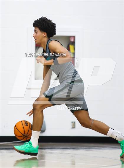 Thumbnail 3 in Oaks Christian vs Providence (The Warrior Tip-Off Classic) photogallery.