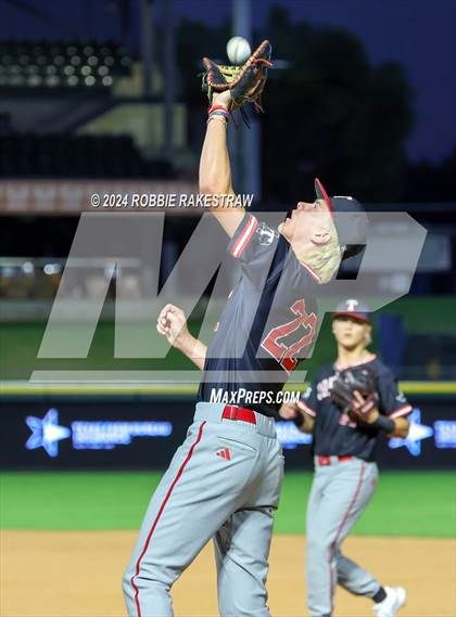 Thumbnail 2 in Johnson @ Tomball (UIL 6A Baseball Semifinal) photogallery.