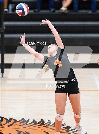 Thumbnail 3 in Peaster @ Springtown photogallery.