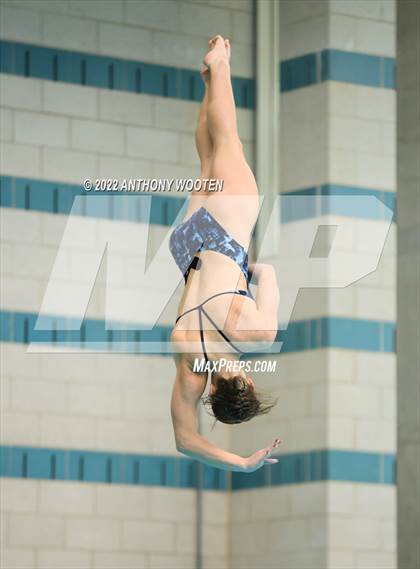 Thumbnail 2 in NCHSAA 1A/2A State Diving Championships photogallery.