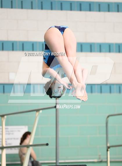 Thumbnail 2 in NCHSAA 1A/2A State Diving Championships photogallery.