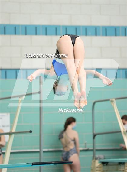 Thumbnail 1 in NCHSAA 1A/2A State Diving Championships photogallery.