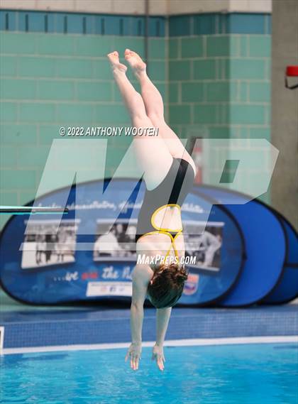 Thumbnail 2 in NCHSAA 1A/2A State Diving Championships photogallery.