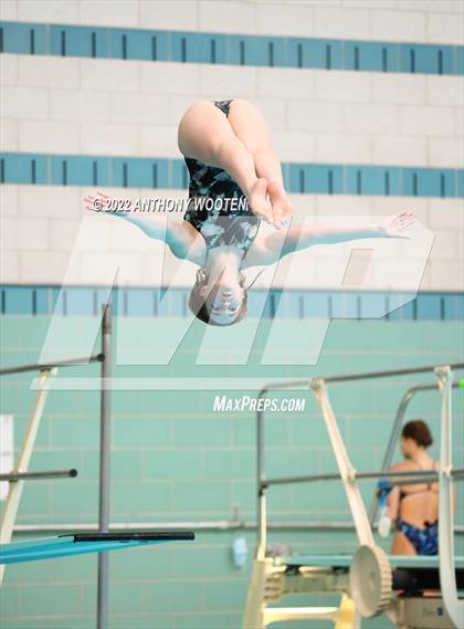 Thumbnail 2 in NCHSAA 1A/2A State Diving Championships photogallery.