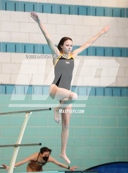 Thumbnail 1 in NCHSAA 1A/2A State Diving Championships photogallery.