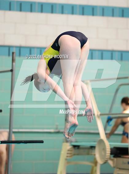 Thumbnail 1 in NCHSAA 1A/2A State Diving Championships photogallery.