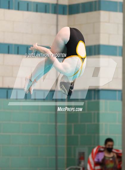 Thumbnail 1 in NCHSAA 1A/2A State Diving Championships photogallery.