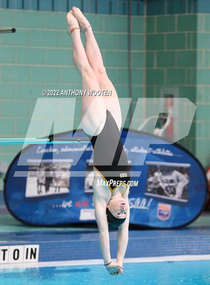 Thumbnail 2 in NCHSAA 1A/2A State Diving Championships photogallery.
