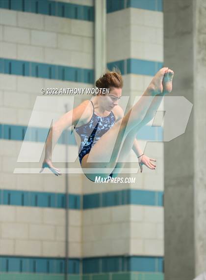 Thumbnail 3 in NCHSAA 1A/2A State Diving Championships photogallery.
