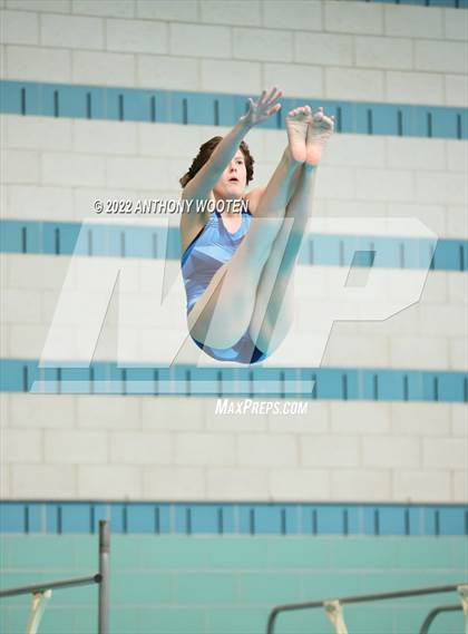 Thumbnail 3 in NCHSAA 1A/2A State Diving Championships photogallery.
