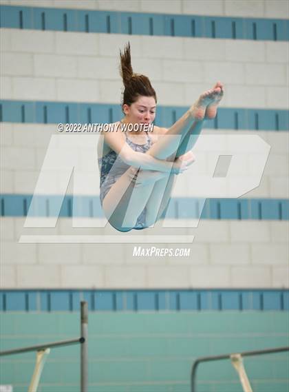 Thumbnail 1 in NCHSAA 1A/2A State Diving Championships photogallery.