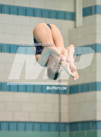 Thumbnail 2 in NCHSAA 1A/2A State Diving Championships photogallery.