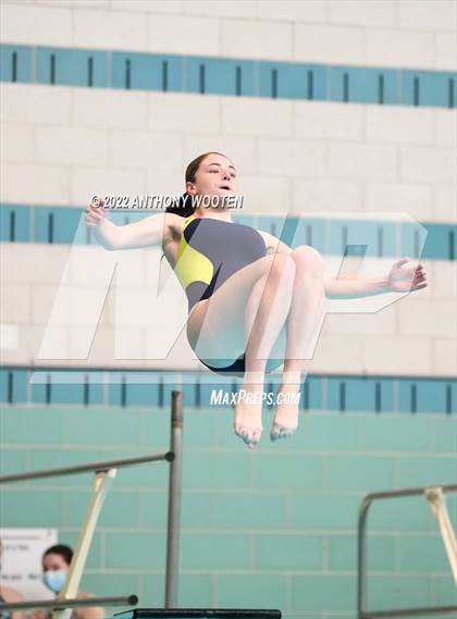 Thumbnail 1 in NCHSAA 1A/2A State Diving Championships photogallery.