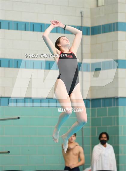 Thumbnail 2 in NCHSAA 1A/2A State Diving Championships photogallery.