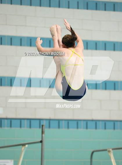 Thumbnail 1 in NCHSAA 1A/2A State Diving Championships photogallery.