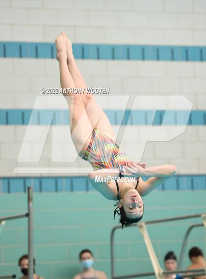 Thumbnail 2 in NCHSAA 1A/2A State Diving Championships photogallery.
