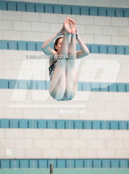 Thumbnail 1 in NCHSAA 1A/2A State Diving Championships photogallery.