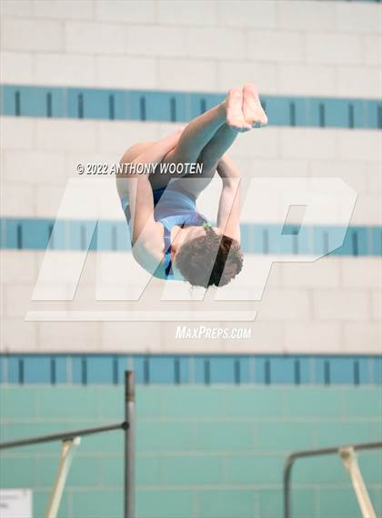 Thumbnail 1 in NCHSAA 1A/2A State Diving Championships photogallery.
