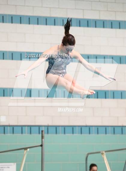 Thumbnail 2 in NCHSAA 1A/2A State Diving Championships photogallery.