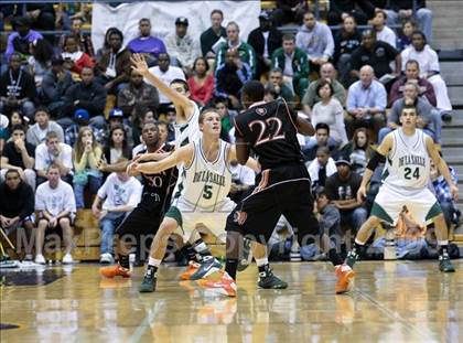 Thumbnail 3 in De La Salle vs. McClymonds (MLK Classic) photogallery.