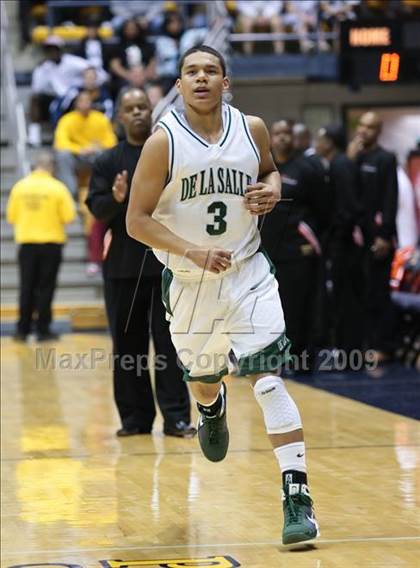 Thumbnail 3 in De La Salle vs. McClymonds (MLK Classic) photogallery.