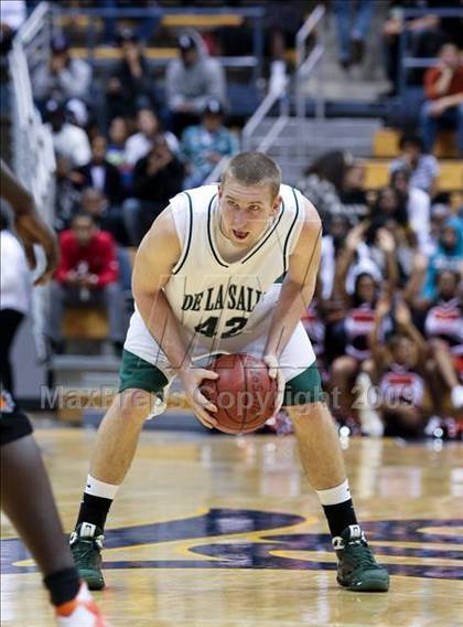 Thumbnail 2 in De La Salle vs. McClymonds (MLK Classic) photogallery.