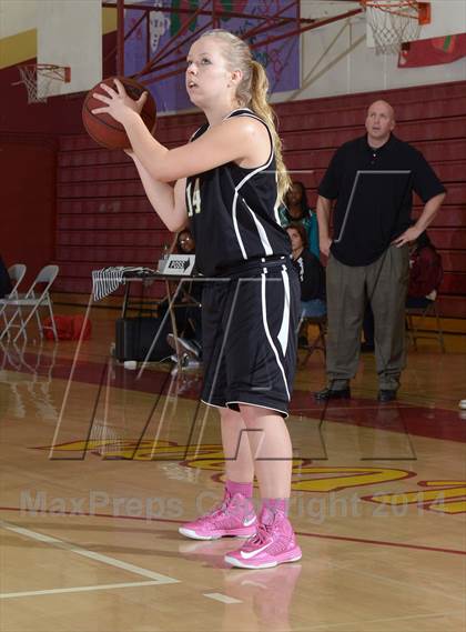 Thumbnail 2 in Golden Sierra @ Encina Prep photogallery.