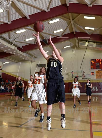 Thumbnail 3 in Golden Sierra @ Encina Prep photogallery.