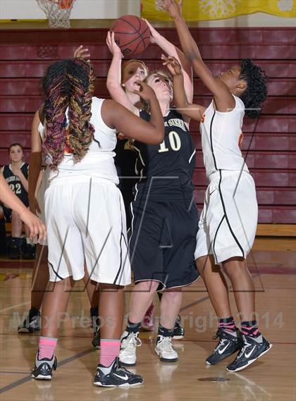 Thumbnail 3 in Golden Sierra @ Encina Prep photogallery.
