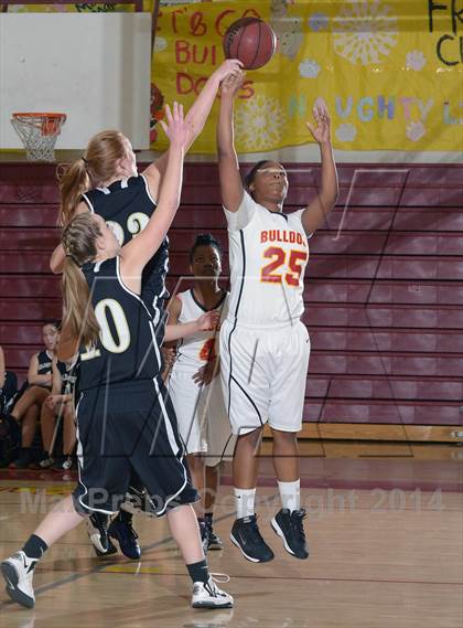 Thumbnail 3 in Golden Sierra @ Encina Prep photogallery.