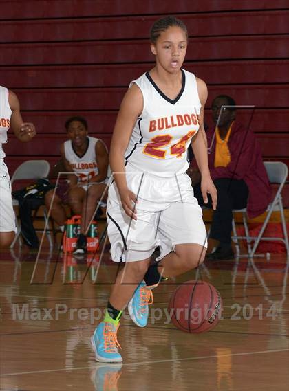 Thumbnail 3 in Golden Sierra @ Encina Prep photogallery.