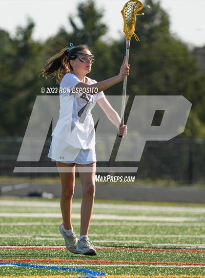 Thumbnail 2 in West Babylon @  Eastport-South Manor photogallery.