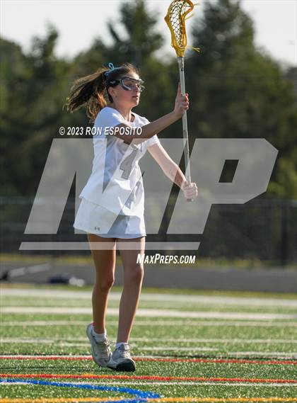 Thumbnail 3 in West Babylon @  Eastport-South Manor photogallery.