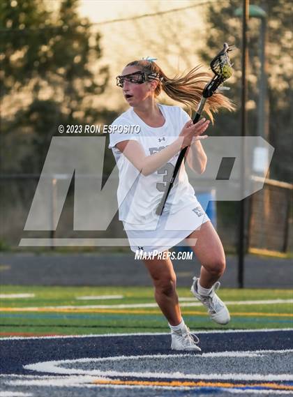 Thumbnail 1 in West Babylon @  Eastport-South Manor photogallery.