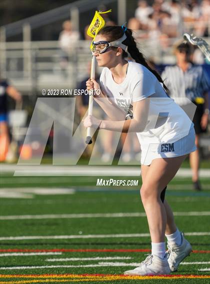 Thumbnail 1 in West Babylon @  Eastport-South Manor photogallery.